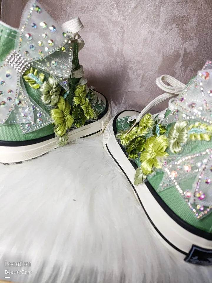 Buy Center Women's High-top Canvas Shoes - Green Bow Embroidery, Big Size - Buy Center UK