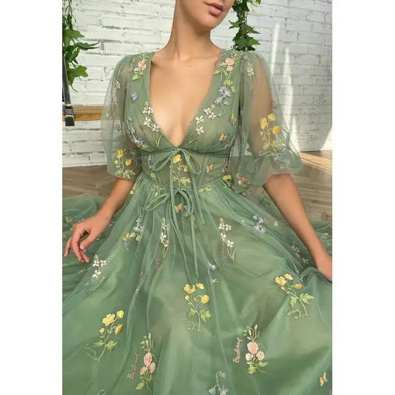 Buy Center Puffy Sleeve Bridesmaid Dress - Romantic Tulle Gown - Buy Center UK