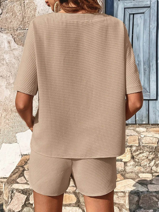 2024 Women's Short-Sleeved Suit - Stylish Two-Piece Set for Summer - Buy Center UK