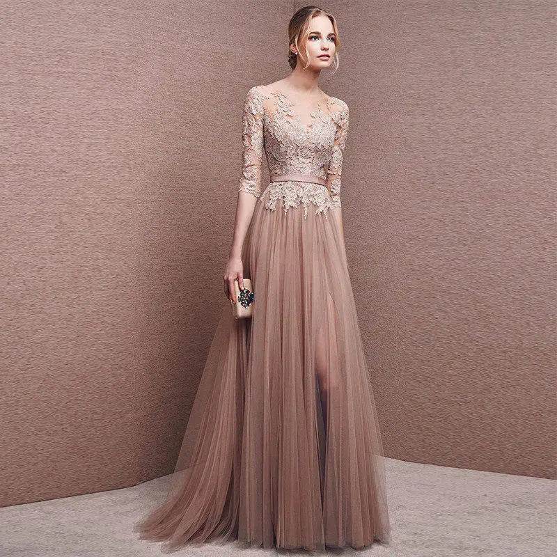 Elegant Scoop Neckline Tulle Dress - Lace Appliqué & High Split - Buy Center UK