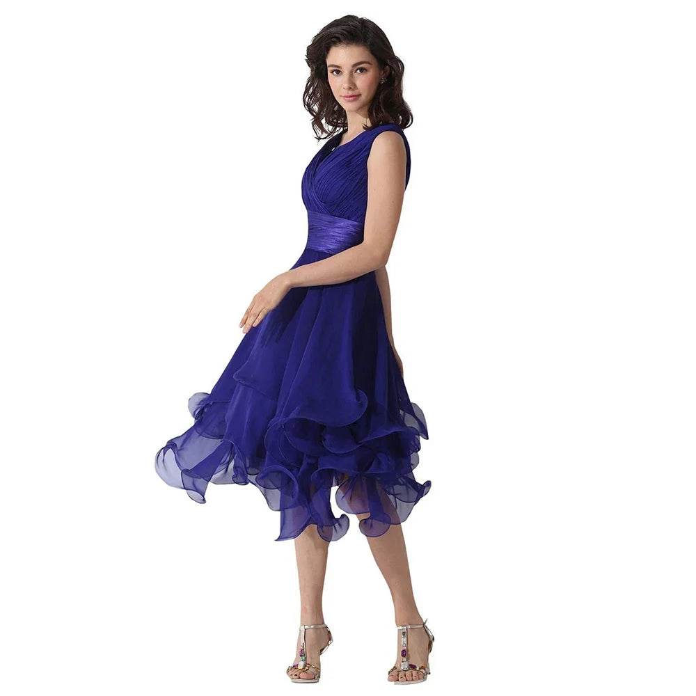 Elegant Tulle A-Line V-Neck Bridesmaid Dress - Knee Length, Pleated - Buy Center UK