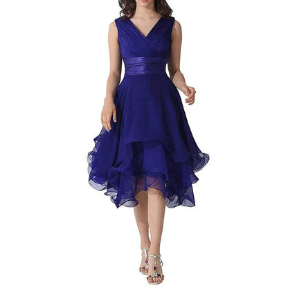 Elegant Tulle A-Line V-Neck Bridesmaid Dress - Knee Length, Pleated - Buy Center UK