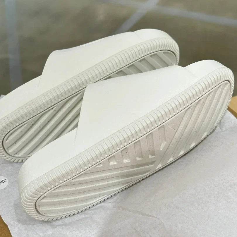 Pengtai EVA Slippers - Casual Summer Drag Slippers for Men & Women - Buy Center UK