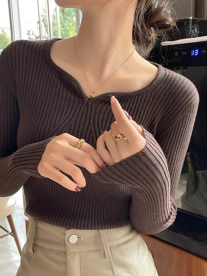 Buy Center Women’s Chic V-neck Pullover - Slim Fit Autumn Sweater - Buy Center UK