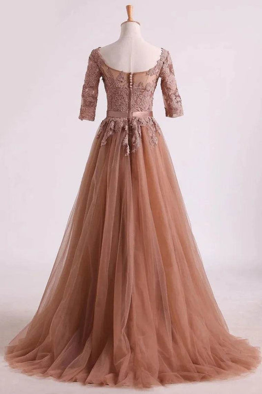 Buy Center Elegant Backless Lace Maxi Gown - Perfect for Weddings - Buy Center UK