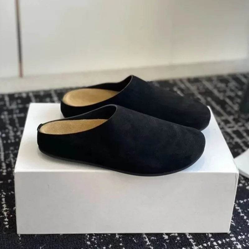 Buy Center Women's Closed Toe Suede Slippers - Retro Flat Sandals - Buy Center UK