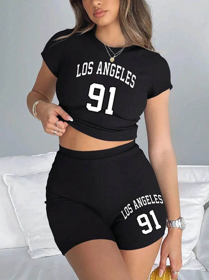 Buy Center Women’s Slim Crop T-Shirt & Shorts Set - Brooklyn Art Print - Buy Center UK