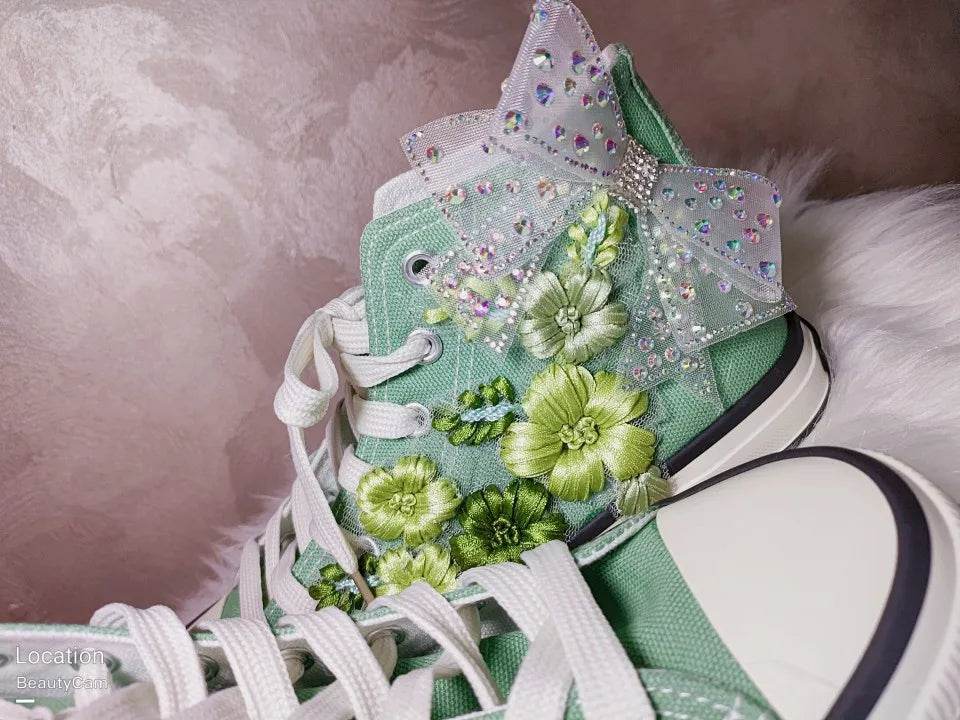 Buy Center Women's High-top Canvas Shoes - Green Bow Embroidery, Big Size - Buy Center UK