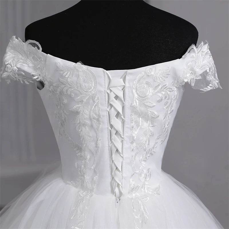 Y&M Novias Customized Plus Size Wedding Dress - Elegant Off-Shoulder Gown - Buy Center UK