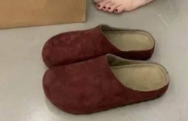 Buy Center Women's Closed Toe Suede Slippers - Retro Flat Sandals - Buy Center UK