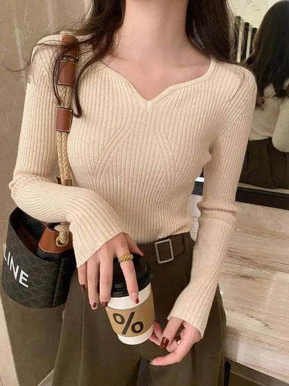 Buy Center Women’s Chic V-neck Pullover - Slim Fit Autumn Sweater - Buy Center UK