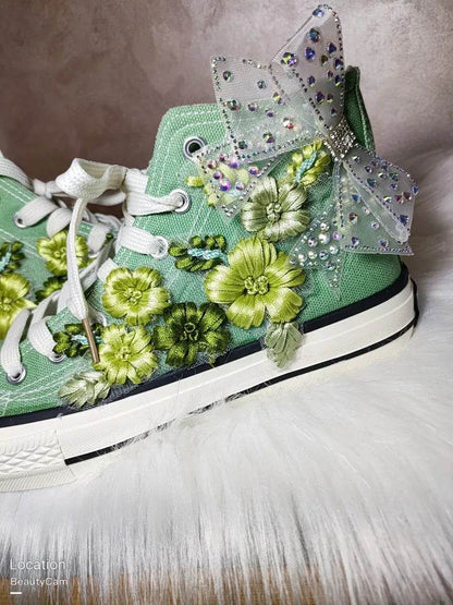 Buy Center Women's High-top Canvas Shoes - Green Bow Embroidery, Big Size - Buy Center UK