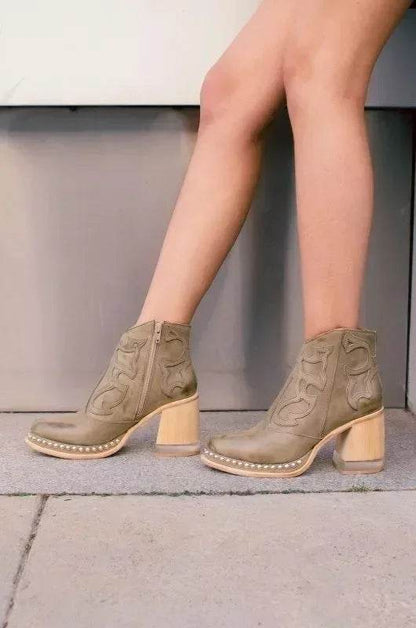 Buy Center Female Ankle Boots - Stylish British Embroidered Design - Buy Center UK