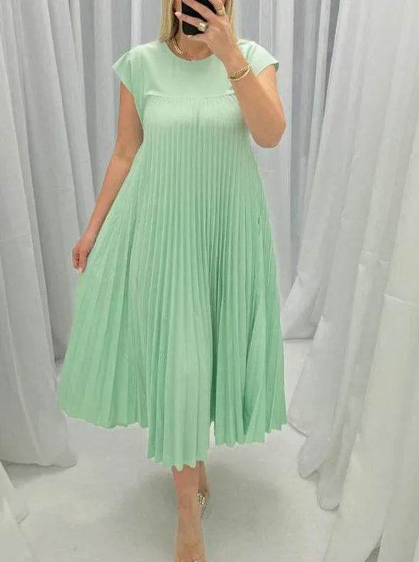 Buy Center Women's Sleeveless Maxi Dress - Loose, Pleated & Chic - Buy Center UK